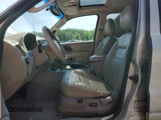 2005 Ford Escape Limited with VIN 1FMCU94145KC80456, listed as a Copart auction lot 59661175 with 197,575 mi miles and Clean title. Bid and sale history available at DreamBid. Image 7.