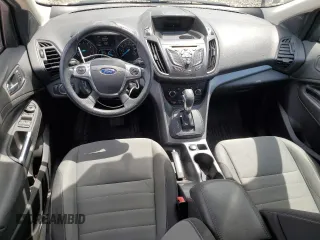 2016 Ford Escape SE z VIN 1FMCU9G95GUB48539, wystawiony jako Copart lot #57028905 z przebiegiem 124 307 mil mil oraz Szkody całkowita. Historia ofert i sprzedaży dostępna na DreamBid. Obrazek 8.