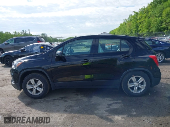 2020 Chevrolet Trax LS with VIN 3GNCJKSB8LL226077, listed as a IAAI auction lot 42157425 with 99,947 mi miles and . Bid and sale history available at DreamBid. Image 14.