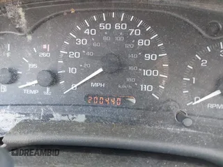 2002 Chevrolet Cavalier LS z VIN 1G1JF524327430446, wystawiony jako IAAI lot #41909420 z przebiegiem 200 440 mil mil oraz . Historia ofert i sprzedaży dostępna na DreamBid. Obrazek 7.