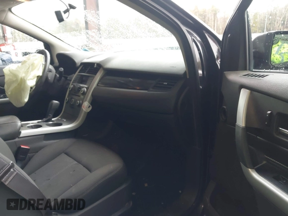 2014 Ford Edge SE with VIN 2FMDK4GC4EBA98325, listed as a IAAI auction lot 42197800 with 231,052 mi miles and . Bid and sale history available at DreamBid. Image 5.