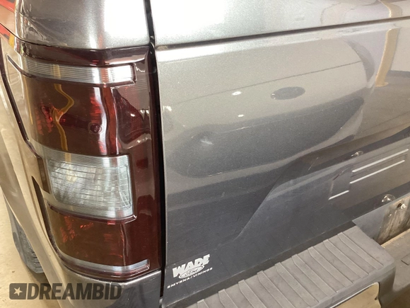 2019 Ford F-150 XL z VIN 1FTEW1CB4KFC20443, wystawiony jako IAAI lot #42806612 z przebiegiem 56 767 mil mil oraz . Historia ofert i sprzedaży dostępna na DreamBid. Obrazek 4.