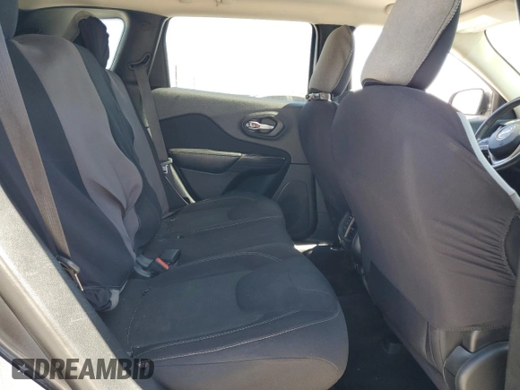 2016 Jeep Cherokee Latitude с VIN 1C4PJLCB3GW287223, выставлен на аукционе Copart как лот 60305005 с пробегом 167 434 миль миль и Списание • Salvage title. История ставок и продаж доступна на DreamBid. Изображение 11.