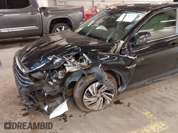 2020 Volkswagen Jetta SEL с VIN 3VWEB7BU6LM017747, выставлен на аукционе IAAI как лот 41976197 с пробегом 86 477 миль миль и . История ставок и продаж доступна на DreamBid. Изображение 6.
