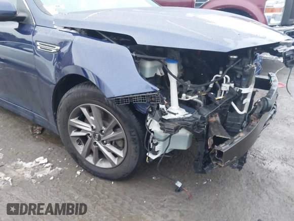 2019 Kia Optima LX with VIN 5XXGT4L37KG312708, listed as a IAAI auction lot 41518703 with 84,983 mi miles. Bid and sale history available at carsss.com. Image 19.