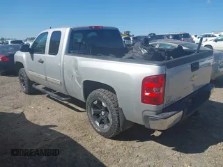 2011 Chevrolet Silverado 1500 LT with VIN 1GCRCSEA5BZ357152, listed as a IAAI auction lot 42032921 with 137,090 mi miles and . Bid and sale history available at DreamBid. Image 3.