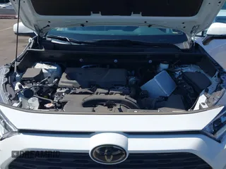 2021 Toyota RAV4 XLE with VIN 2T3P1RFV5MC152149, listed as a IAAI auction lot 42588310 with 41,075 mi miles and . Bid and sale history available at DreamBid. Image 10.
