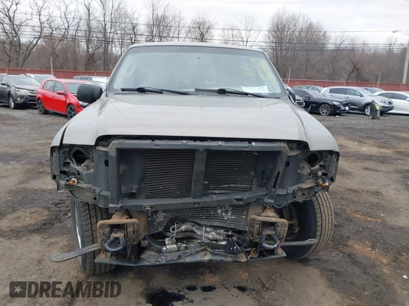 2005 Ford Excursion Limited with VIN 1FMNU43S25ED44885, listed as a IAAI auction lot 41322350 with 65,112 mi miles and . Bid and sale history available at DreamBid. Image 12.