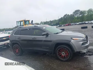 2014 Jeep Cherokee Limited with VIN 1C4PJMDB2EW182495, listed as a IAAI auction lot 42296626 with Not provided miles and . Bid and sale history available at DreamBid. Image 12.