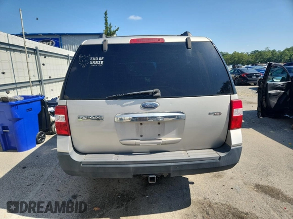 2007 Ford Expedition XLT with VIN 1FMFU15507LA51463, listed as a Copart auction lot 63819155 with 252,641 mi miles and Clean title. Bid and sale history available at DreamBid. Image 6.