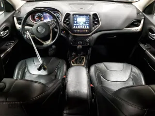 2014 Jeep Cherokee Limited with VIN 1C4PJMDS6EW309362, listed as a Copart auction lot 51462875 with 117,942 mi miles and Clean Title. Bid and sale history available at DreamBid. Image 8.