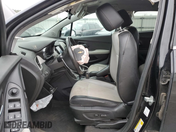 2020 Chevrolet Trax LT with VIN 3GNCJLSB0LL165183, listed as a Copart auction lot 44601285 with 93,915 mi miles and Salvage Title. Bid and sale history available at carsss.com. Image 7.