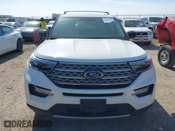 2020 Ford Explorer Limited with VIN 1FM5K8FW9LGB30926, listed as a IAAI auction lot 41582012 with 65,207 mi miles. Bid and sale history available at carsss.com. Image 12.