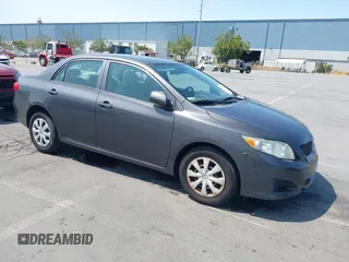 2010 Toyota Corolla z VIN 1NXBU4EE3AZ344842, wystawiony jako IAAI lot #42561142 z przebiegiem 104 881 mil mil oraz . Historia ofert i sprzedaży dostępna na DreamBid. Obrazek 1.