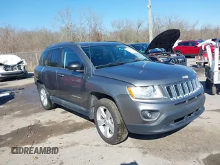 2011 Jeep Compass with VIN 1J4NT1FA6BD290625, listed as a IAAI auction lot 41758224 with 53,254 mi miles. Bid and sale history available at carsss.com. Image 1.