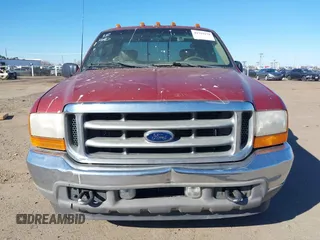 2001 Ford Super Duty F-250 XL with VIN 1FTNX20LX1EB05530, listed as a IAAI auction lot 41759178 with 249,349 mi miles. Bid and sale history available at carsss.com. Image 6.