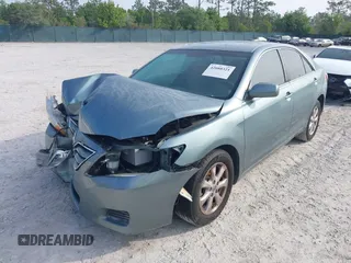 2011 Toyota Camry LE with VIN 4T1BF3EK1BU660297, listed as a IAAI auction lot 42080321 with 81,934 mi miles. Bid and sale history available at carsss.com. Image 2.