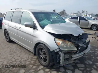 2006 Honda Odyssey TOURING with VIN 5FNRL38876B104537, listed as a IAAI auction lot 41479493 with 203,957 mi miles. Bid and sale history available at carsss.com. Image 1.