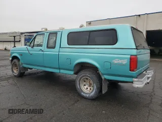 1994 Ford F-150 with VIN 1FTEX14H0RKA94258, listed as a Copart auction lot 83622304 with 206,712 mi miles and Clean title. Bid and sale history available at DreamBid. Image 2.