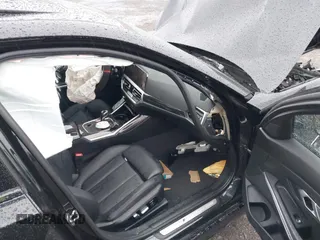 2020 BMW 3 Series M340i z VIN WBA5U7C03LFH93116, wystawiony jako IAAI lot #41826452 z przebiegiem Nie podano mil oraz . Historia ofert i sprzedaży dostępna na DreamBid. Obrazek 5.