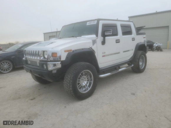 2007 Hummer H2 SUT with VIN 5GRGN22U87H111448, listed as a Copart auction lot 44801265 with NaN miles and Salvage Title. Bid and sale history available at carsss.com. Image 1.