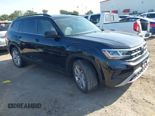 2022 Volkswagen Atlas SE с VIN 1V2KR2CA6NC532226, выставлен на аукционе IAAI как лот 42244894 с пробегом 33 767 миль миль и . История ставок и продаж доступна на DreamBid. Изображение 1.