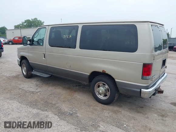 2009 Ford Econoline Passenger XL с VIN 1FMNE11L09DA70797, выставлен на аукционе IAAI как лот 42512127 с пробегом 180 509 миль миль и . История ставок и продаж доступна на DreamBid. Изображение 3.