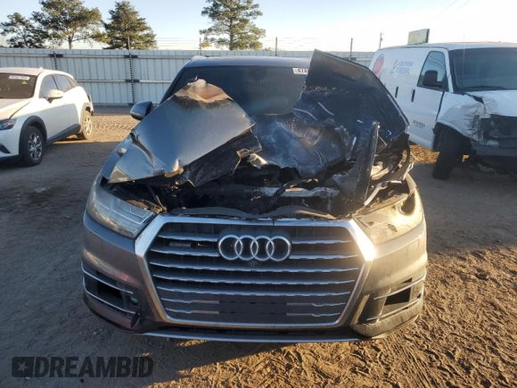 2017 Audi Q7 Premium Plus with VIN WA1LAAF77HD022306, listed as a Copart auction lot 47465505 with 0 mi miles and Non Repairable. Bid and sale history available at carsss.com. Image 5.