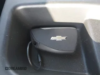 2025 Chevrolet Silverado 1500 LT with VIN 1GCPACED9SZ121665, listed as a IAAI auction lot 42086542 with 21,885 mi miles and . Bid and sale history available at DreamBid. Image 11.