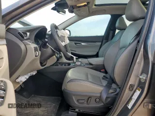 2023 Infiniti QX50 Luxe z VIN 3PCAJ5BA3PF105275, wystawiony jako Copart lot #61144205 z przebiegiem 26 399 mil mil oraz Szkoda całkowita • Salvage title. Historia ofert i sprzedaży dostępna na DreamBid. Obrazek 7.