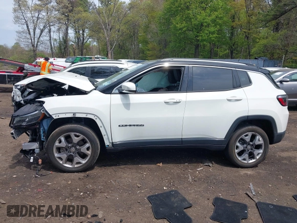 2021 Jeep Compass Limited with VIN 3C4NJDCBXMT576517, listed as a IAAI auction lot 42158694 with 22,770 mi miles and . Bid and sale history available at DreamBid. Image 14.