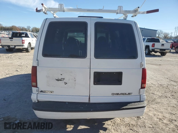 2002 Chevrolet Astro with VIN 1GNDM19X42B151627, listed as a Copart auction lot 83887714 with 182,563 mi miles and Clean Title. Bid and sale history available at carsss.com. Image 6.