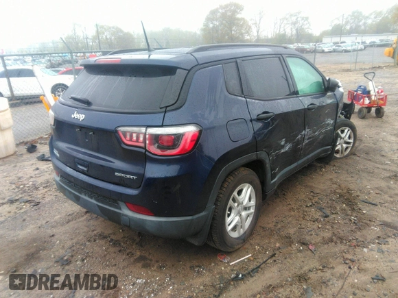 2018 Jeep Compass Sport with VIN 3C4NJCAB1JT204489, listed as a IAAI auction lot 41901474 with 112,480 mi miles. Bid and sale history available at carsss.com. Image 4.