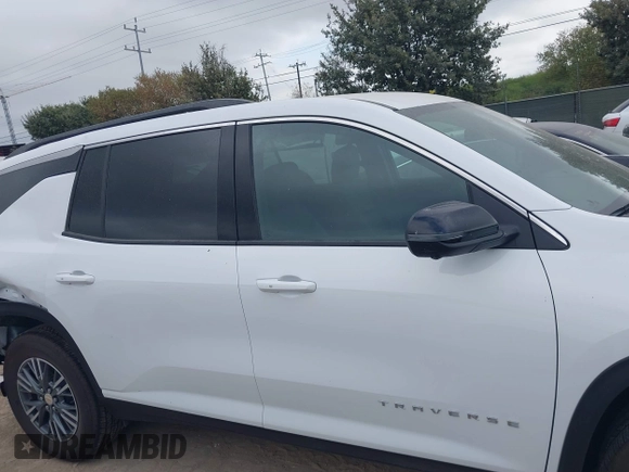 2024 Chevrolet Traverse FWD LT with VIN 1GNERGKS4RJ200591, listed as a IAAI auction lot 40743893 with 1,324 mi miles and . Bid and sale history available at DreamBid. Image 13.