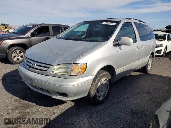 2002 Toyota Sienna LE with VIN 4T3ZF13C12U501575, listed as a Copart auction lot 49930145 with 247,327 mi miles and Clean Title. Bid and sale history available at carsss.com. Image 1.