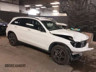 2022 Mercedes-Benz GLC with VIN W1N0G8EB0NV370789, listed as a IAAI auction lot 38336935 with 5,281 mi miles. Bid and sale history available at carsss.com. Image 1.