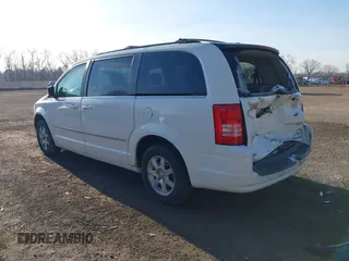 2009 Chrysler Town & Country Touring with VIN 2A8HR54179R631851, listed as a IAAI auction lot 41786165 with 126,988 mi miles and . Bid and sale history available at DreamBid. Image 3.