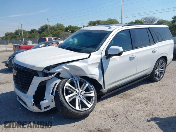 2025 Cadillac Escalade z VIN 1GYS9GRL7SR168408, wystawiony jako IAAI lot #41855623 z przebiegiem 1 744 mil mil oraz . Historia ofert i sprzedaży dostępna na DreamBid. Obrazek 17.