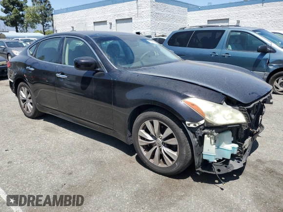 2012 Infiniti M z VIN JN1BY1AP5CM334253, wystawiony jako Copart lot #58262705 z przebiegiem 157 913 mil mil oraz Szkoda całkowita • Salvage title. Historia ofert i sprzedaży dostępna na DreamBid. Obrazek 4.