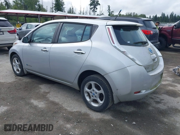 2013 Nissan LEAF SL z VIN 1N4AZ0CP9DC405951, wystawiony jako IAAI lot #42406663 z przebiegiem 60 910 mil mil oraz . Historia ofert i sprzedaży dostępna na DreamBid. Obrazek 3.