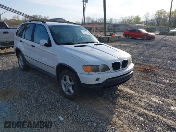2001 BMW X5 3.0i with VIN WBAFA53511LM90036, listed as a IAAI auction lot 42028287 with 155,625 mi miles. Bid and sale history available at carsss.com. Image 1.