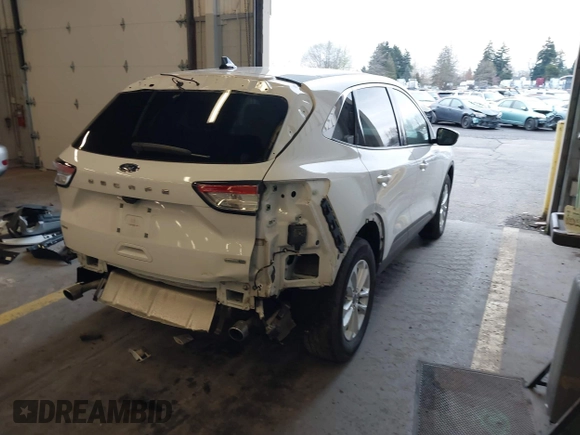 2020 Ford Escape SE with VIN 1FMCU9G63LUA36693, listed as a IAAI auction lot 41692972 with 45,597 mi miles. Bid and sale history available at carsss.com. Image 4.