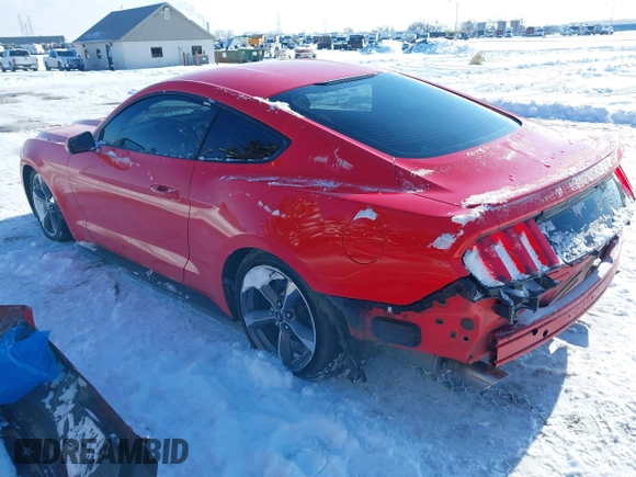 2015 Ford Mustang V6 z VIN 1FA6P8AM4F5314998, wystawiony jako IAAI lot #41292456 z przebiegiem 160 692 mil mil oraz . Historia ofert i sprzedaży dostępna na DreamBid. Obrazek 3.