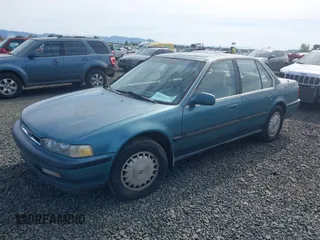 1991 Honda Accord EX with VIN JHMCB7567MC049597, listed as a IAAI auction lot 41996756 with 295,925 mi miles. Bid and sale history available at carsss.com. Image 2.