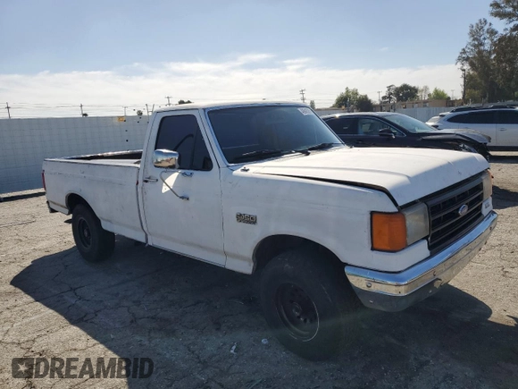 1989 Ford F-150 with VIN 1FTDF15Y6KKB77485, listed as a Copart auction lot 48943525 with 95,808 mi miles and Salvage Title. Bid and sale history available at carsss.com. Image 4.