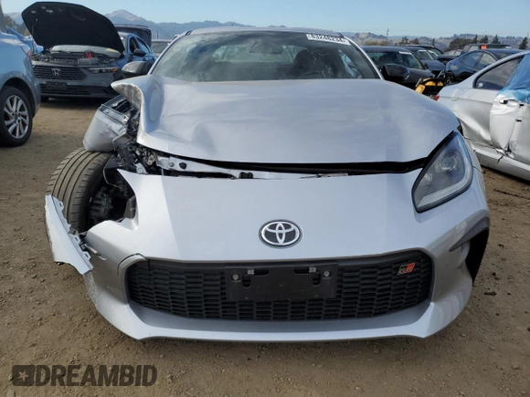 2022 Toyota GR86 Premium with VIN JF1ZNBE19N9750723, listed as a Copart auction lot 83248234 with 21,607 mi miles and Salvage Title. Bid and sale history available at carsss.com. Image 5.