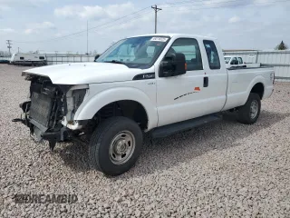 2015 Ford Super Duty F-250 SRW XLT with VIN 1FT7X2B65FED45334, listed as a Copart auction lot 49216525 with 182,864 mi miles and Salvage Title. Bid and sale history available at carsss.com. Image 1.