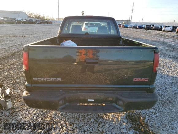 2002 GMC Sonoma SL with VIN 1GTCS19W628213723, listed as a Copart auction lot 86668534 with 90,858 mi miles and Salvage Title. Bid and sale history available at carsss.com. Image 6.