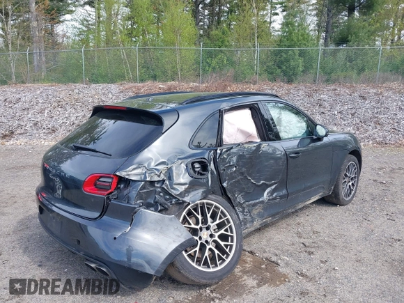 2018 Porsche Macan S with VIN WP1AB2A54JLB30852, listed as a IAAI auction lot 42215480 with 127,121 mi miles and . Bid and sale history available at DreamBid. Image 6.