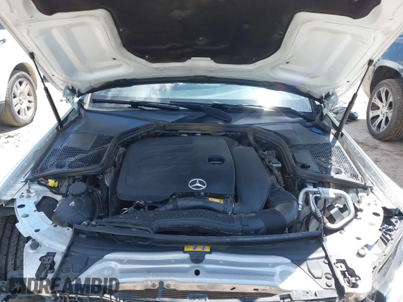 2020 Mercedes-Benz C 300 с VIN WDDWJ8DB7LF942328, выставлен на аукционе IAAI как лот 42205061 с пробегом 64 832 миль миль и . История ставок и продаж доступна на DreamBid. Изображение 10.